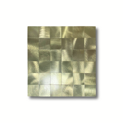 Wandpanelen Aluminium Plaktegels Geborsteld Goud Hexagon op witte achtergrond